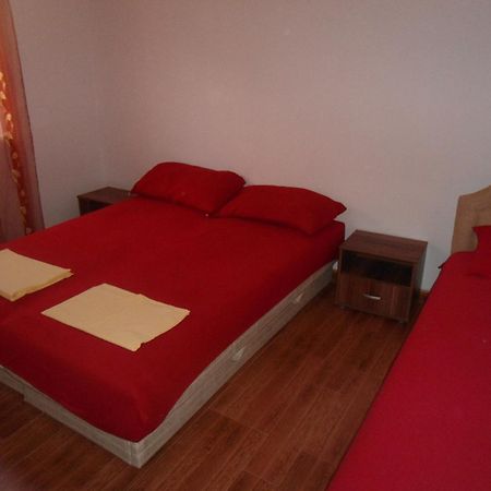 Apartments Pekic バール エクステリア 写真